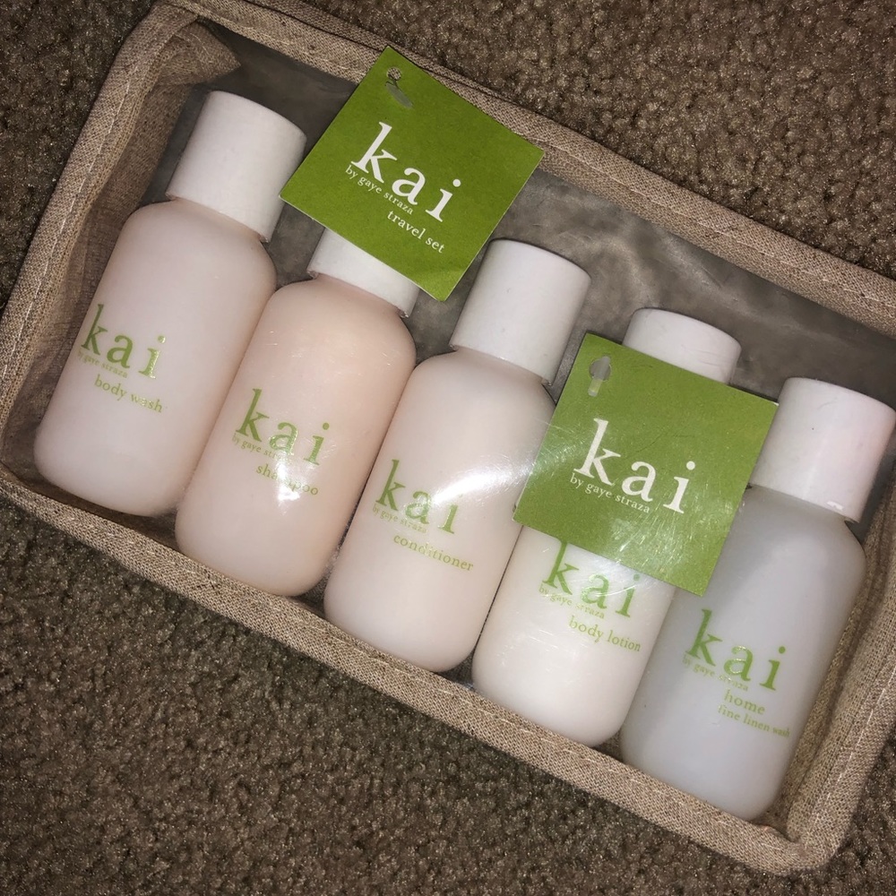 Kai Travel Set